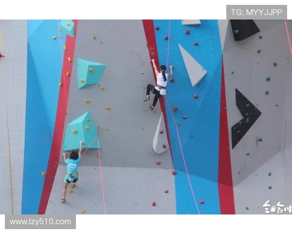 深圳攀岩队状态分析:聚焦攀岩运动的挑战与机遇 深圳攀岩队状态分析:聚焦攀岩运动的挑战与机遇