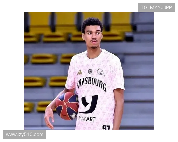 圣安东尼奥马刺队的辉煌历程与未来发展展望