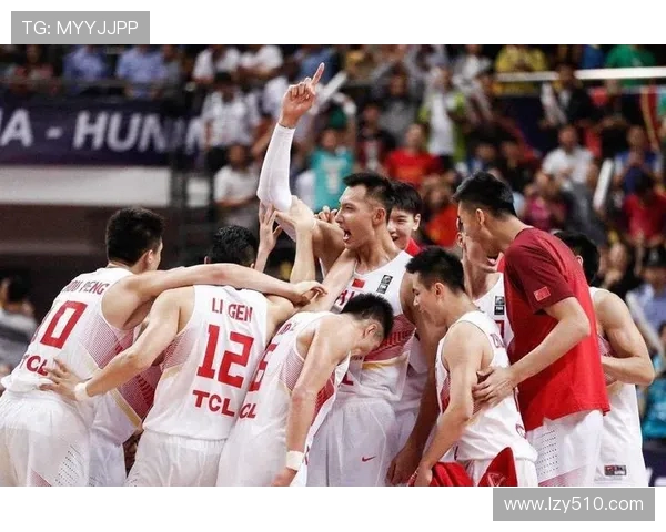 多特蒙德与汉诺威96激战正酣比分揭晓引发球迷热议